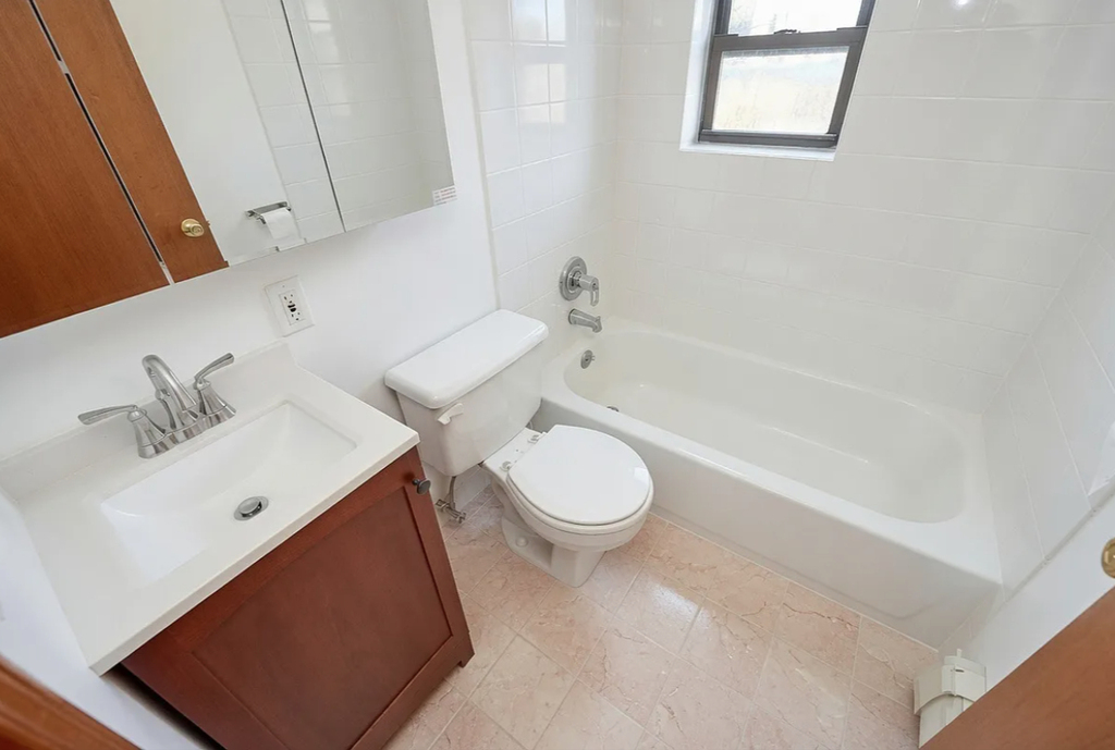 29 7th Avenue South - Photo 7