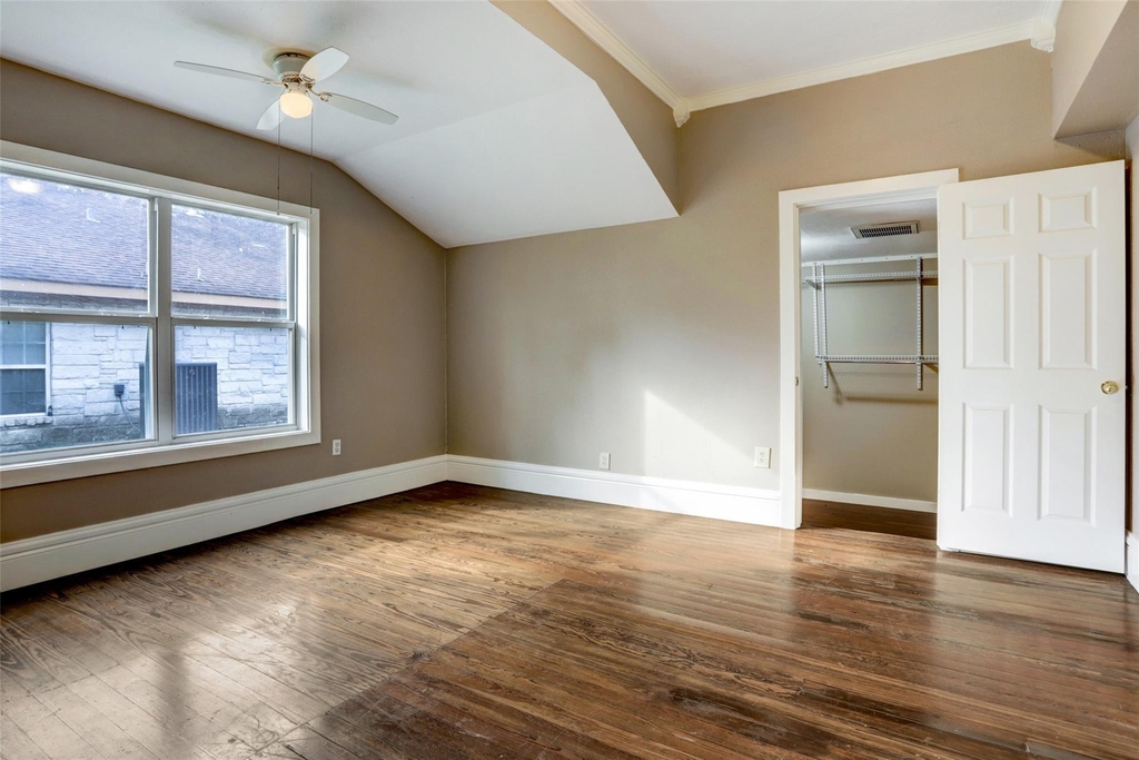 1207 N Meyer Street - Photo 11