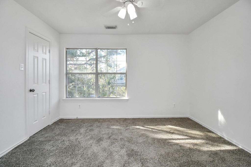 16850 Brooktondale Court - Photo 32