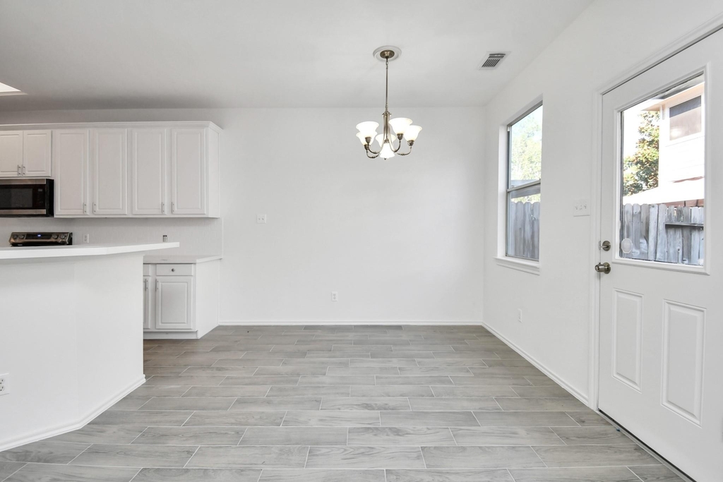 16850 Brooktondale Court - Photo 14