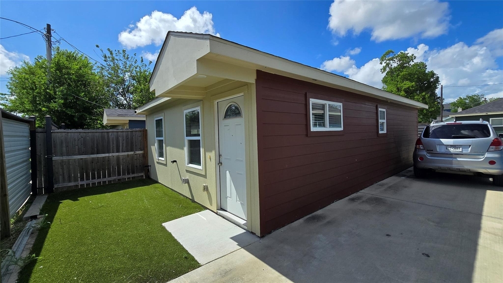 3733 Seabrook Street - Photo 8