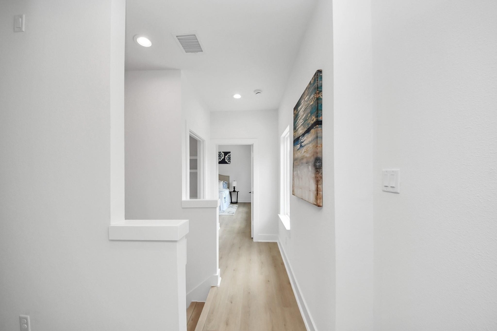 860 Rachel Street - Photo 35