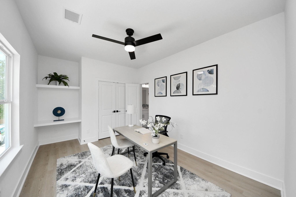 860 Rachel Street - Photo 18