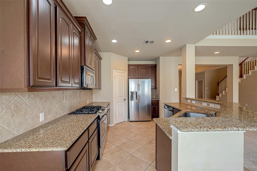 16010 Juniper Shores Drive - Photo 9