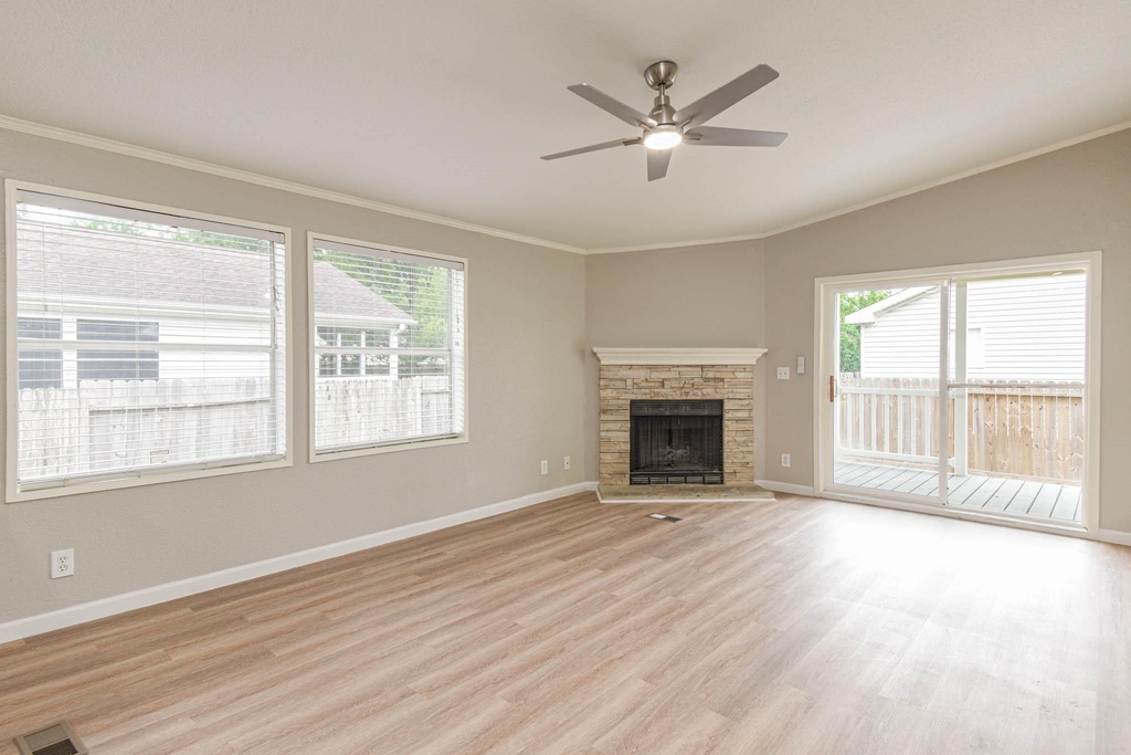 10210 Berrypatch Lane - Photo 9