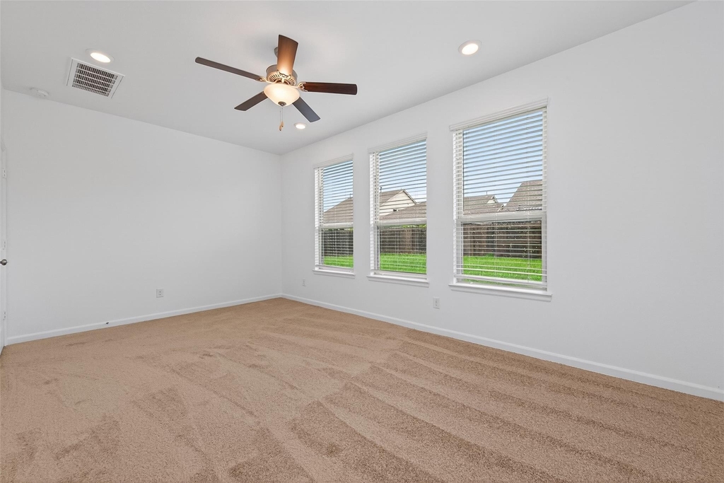 16108 Dockside Street - Photo 19