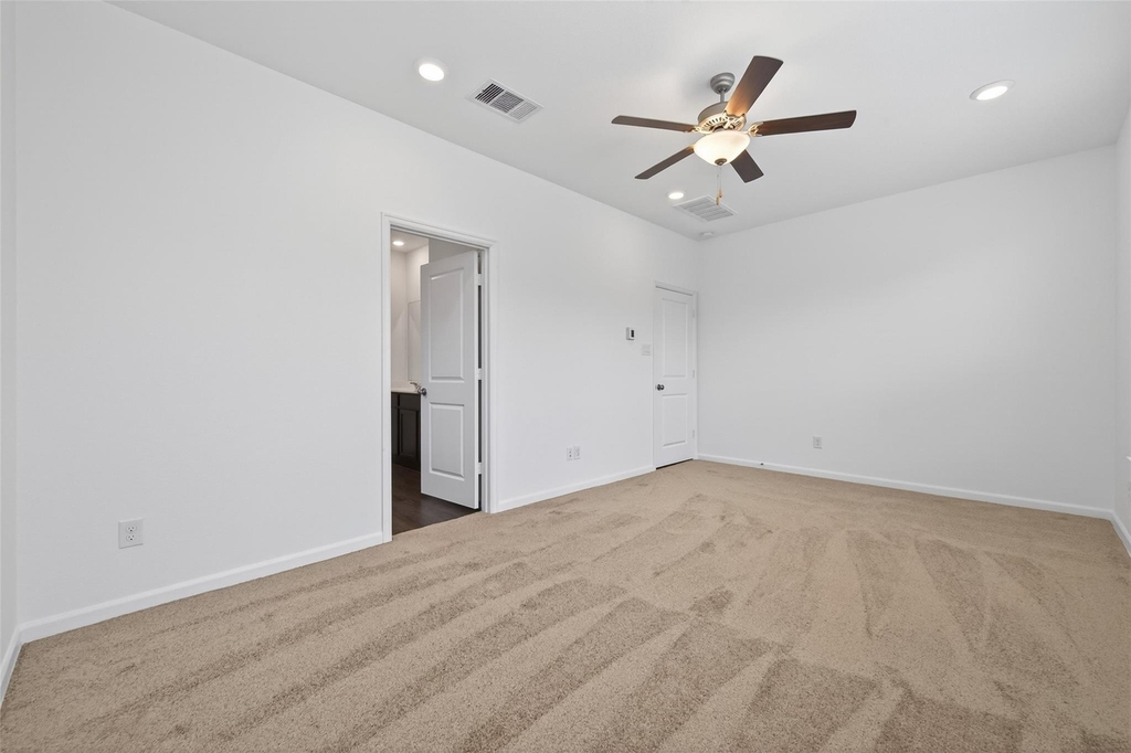 16108 Dockside Street - Photo 20