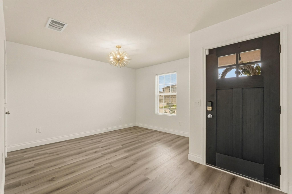6810 Cortenridge Lane - Photo 4