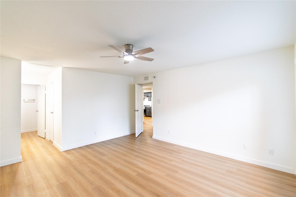 14555 Wunderlich Drive - Photo 7