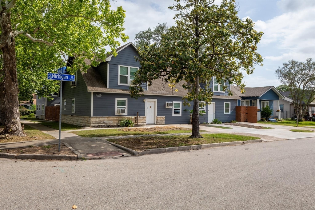 3420 Michigan Street - Photo 0