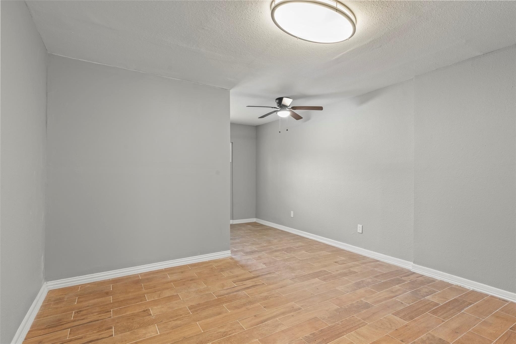 3420 Michigan Street - Photo 2