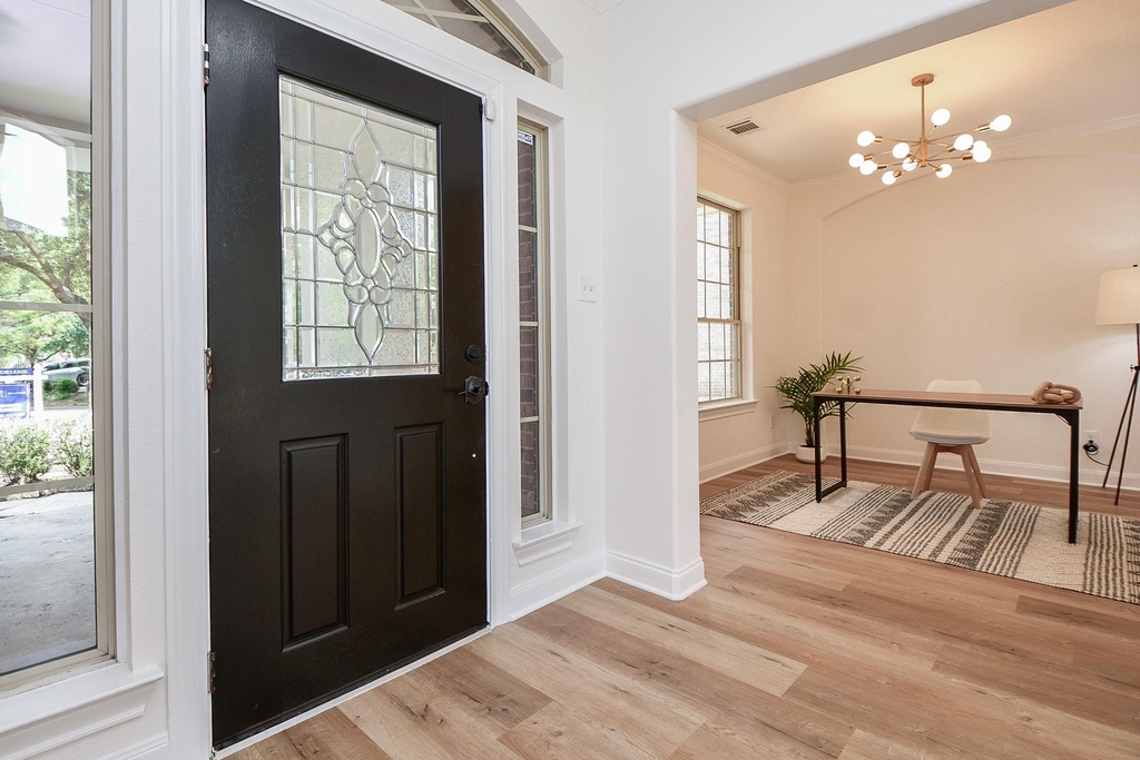 18 Hadlock Pl - Photo 3