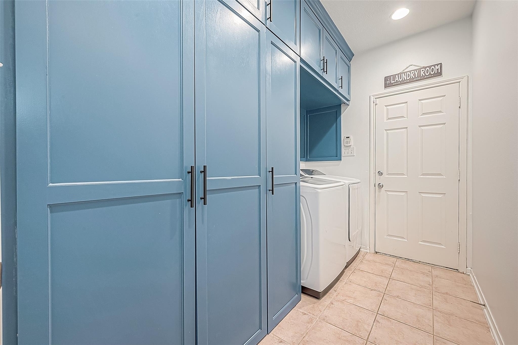 4202 Stone Oak Court - Photo 4