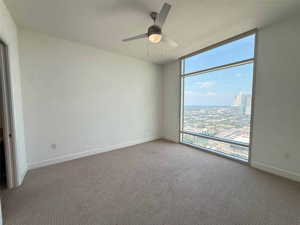3300 Main St - Photo 5