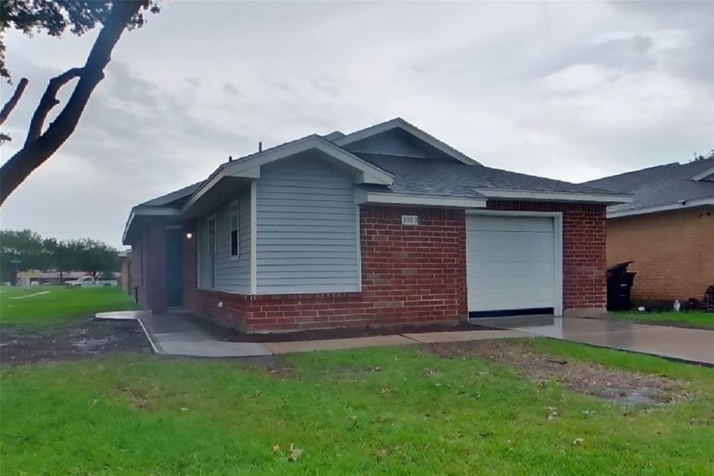 3103 Kelling Street - Photo 0