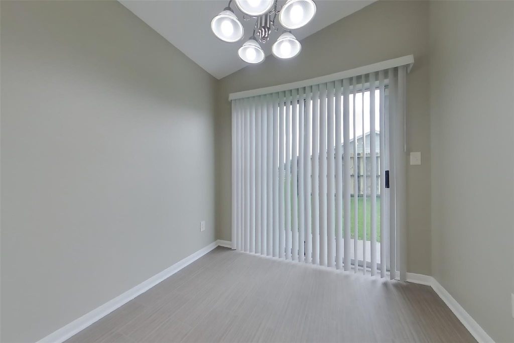 3103 Kelling Street - Photo 3