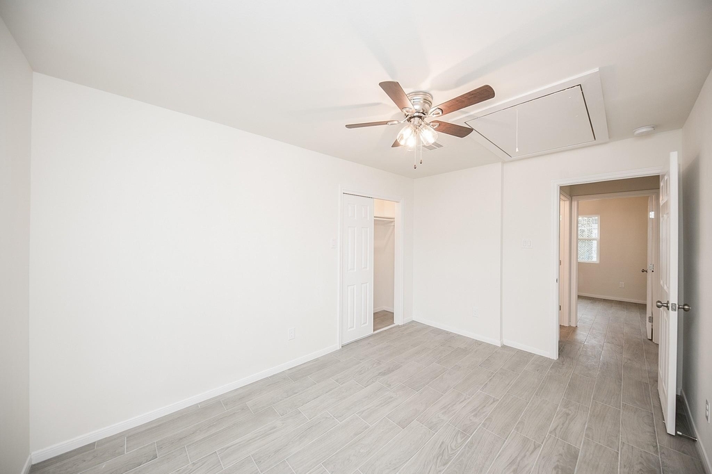 5042 Mallow Street - Photo 9