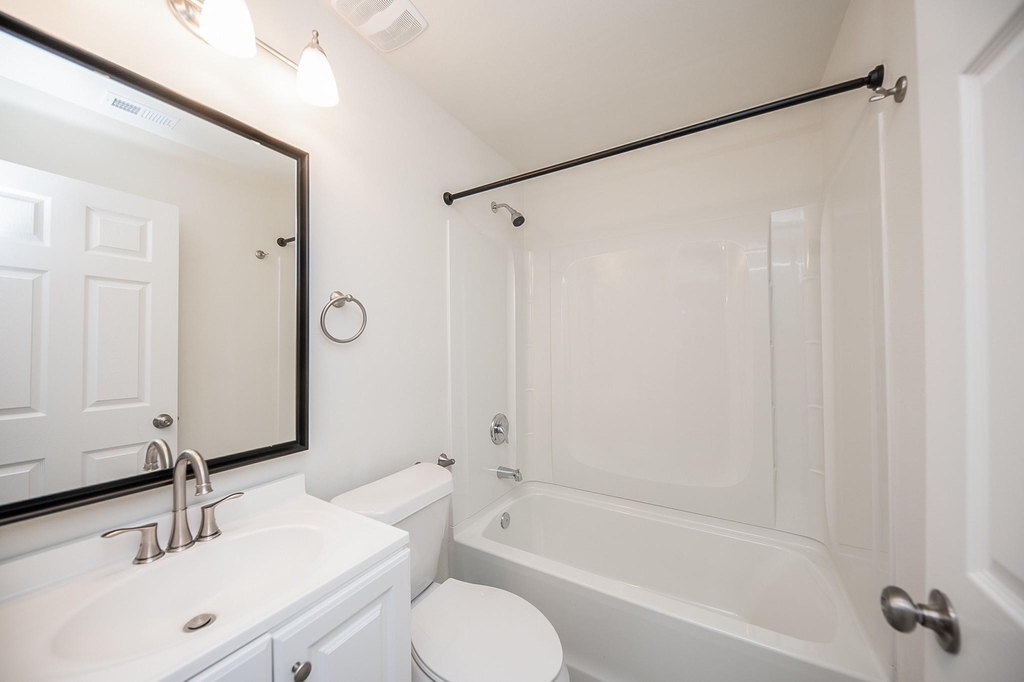 5042 Mallow Street - Photo 7