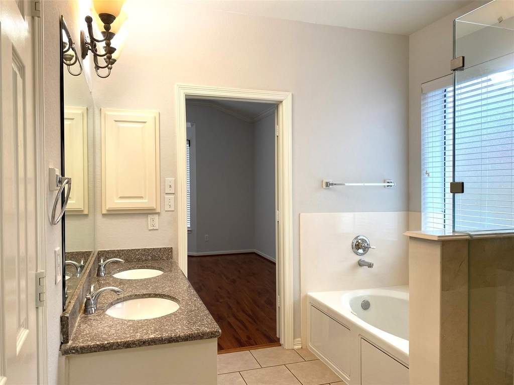 10231 Turrett Point Lane - Photo 6