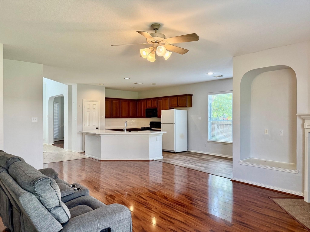 10231 Turrett Point Lane - Photo 4