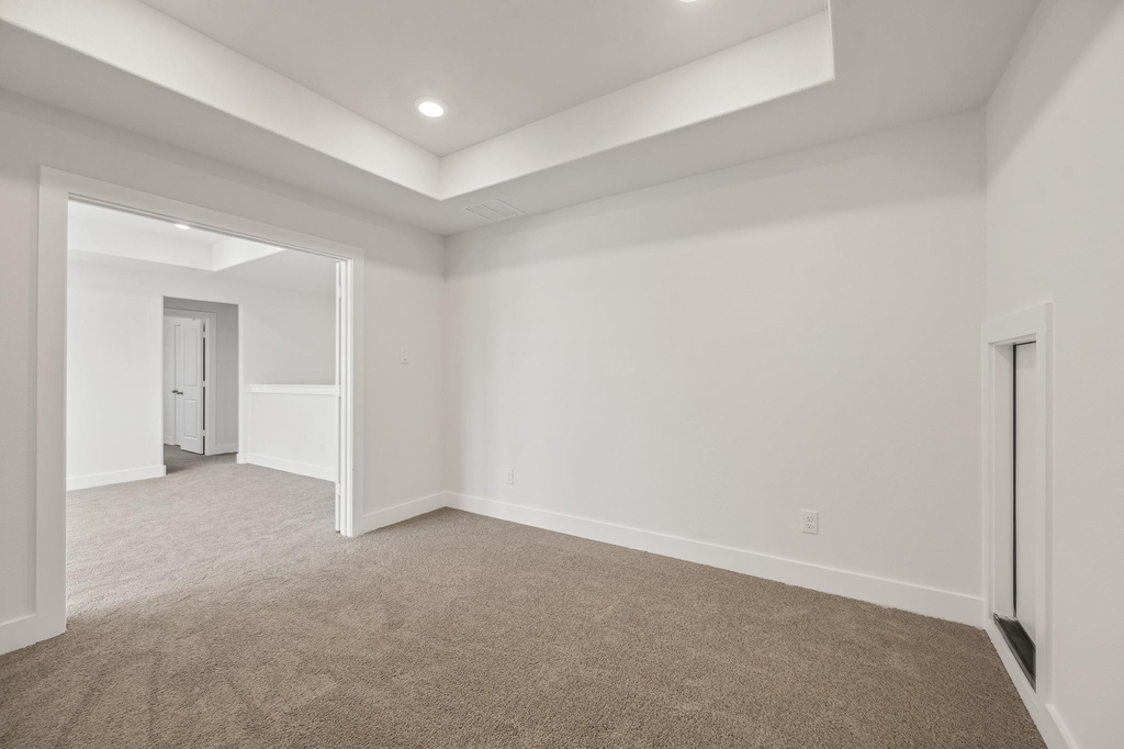 832 Sarasota Shore Drive - Photo 34