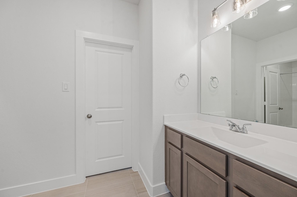 832 Sarasota Shore Drive - Photo 42