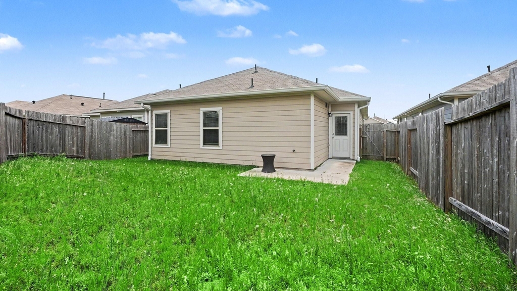 20011 Tuft Canyon Court - Photo 18
