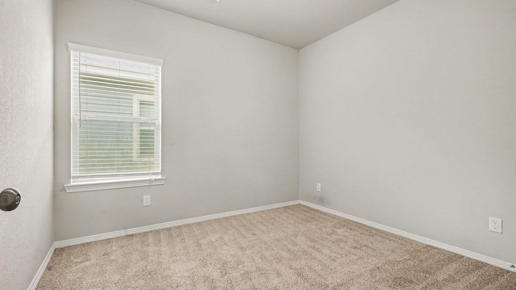 20011 Tuft Canyon Court - Photo 10