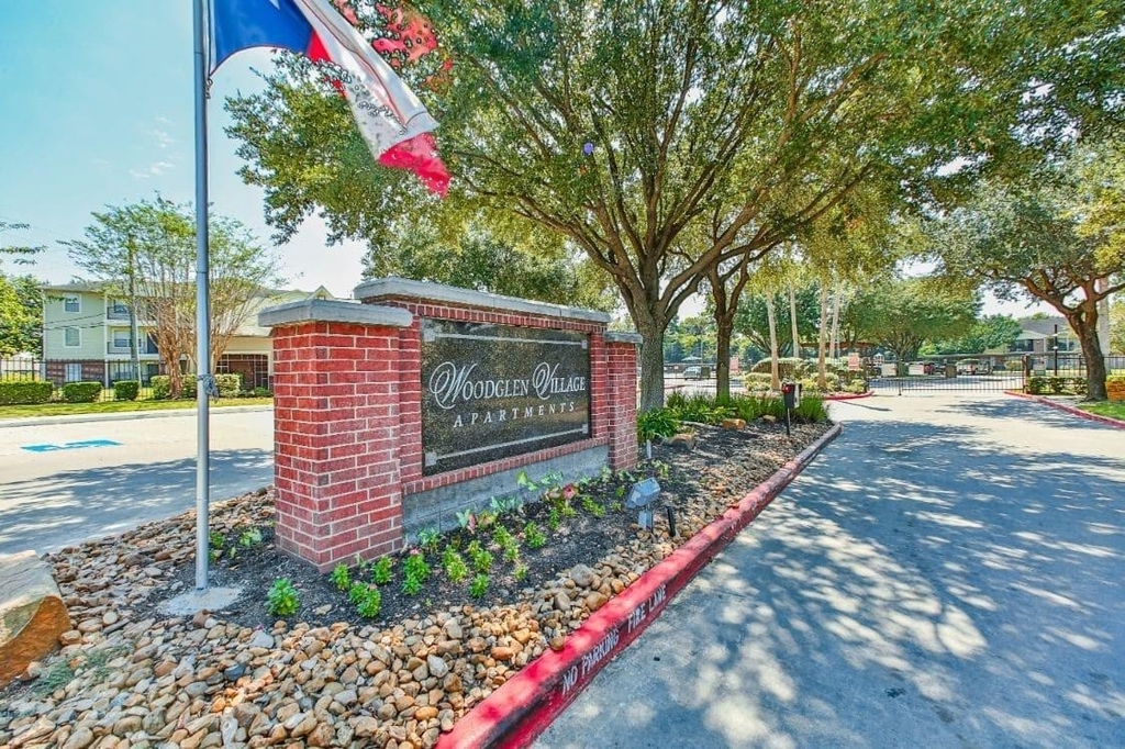 11111 W Montgomery Road - Photo 14