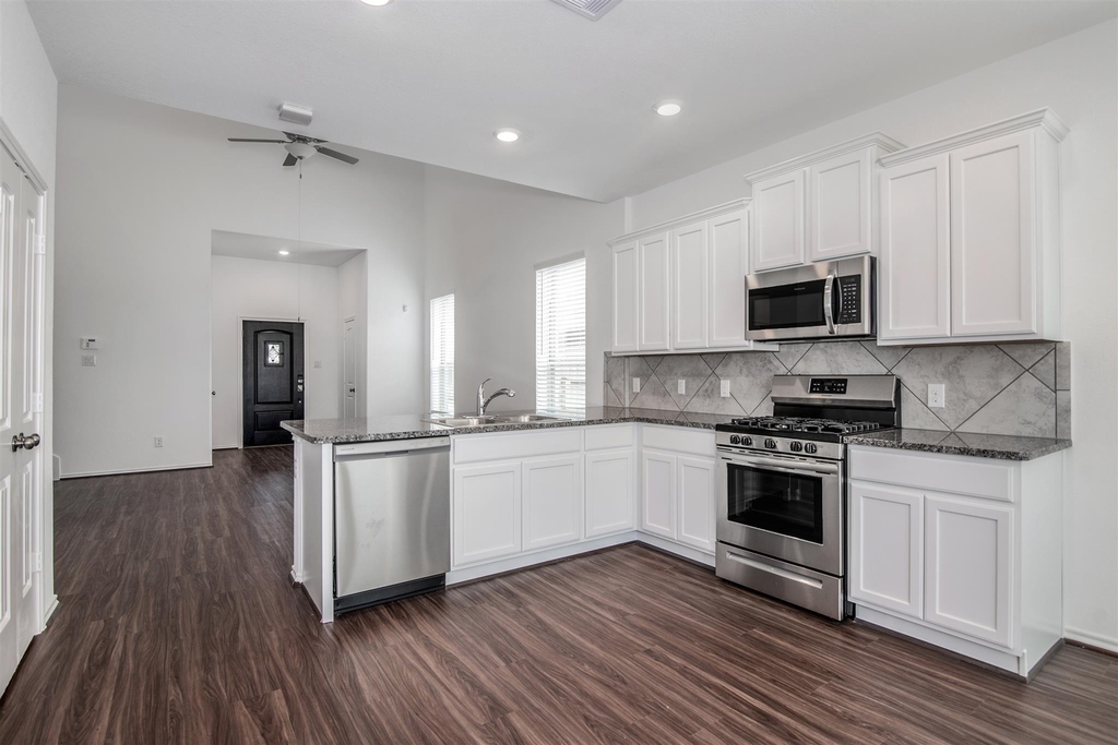 23741 Woodgreen Terrace Drive - Photo 8