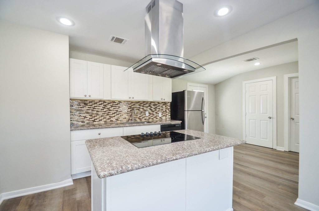 5238 Keystone Street - Photo 10