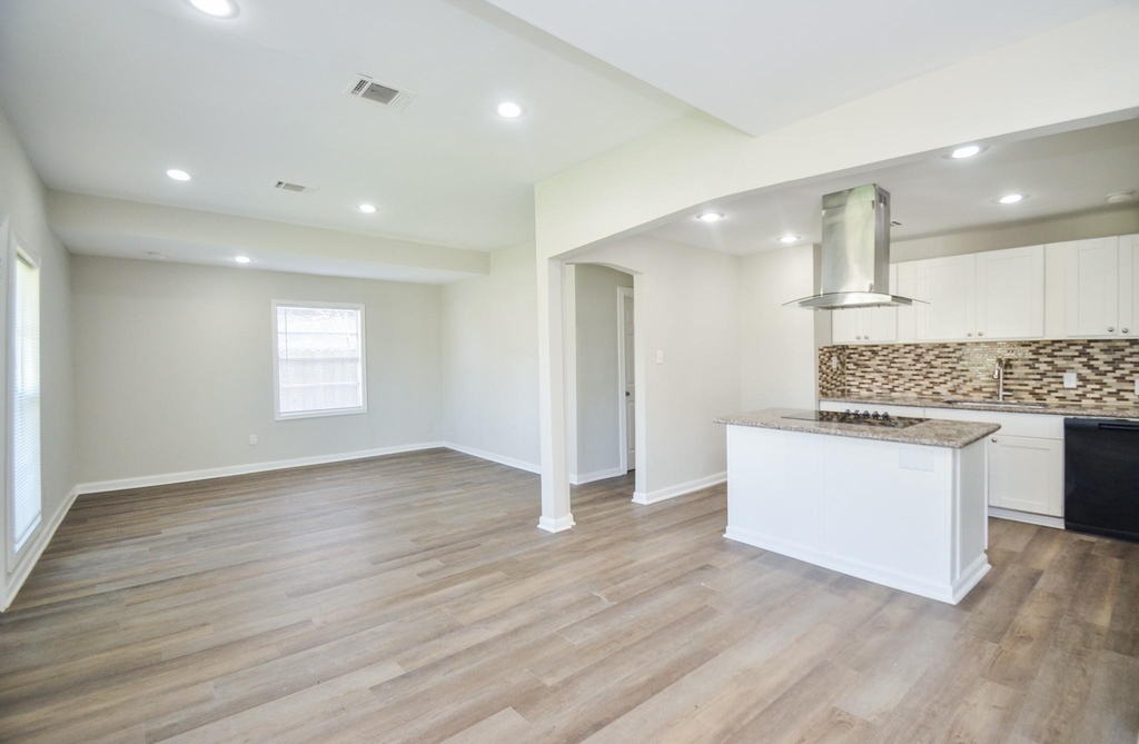 5238 Keystone Street - Photo 5