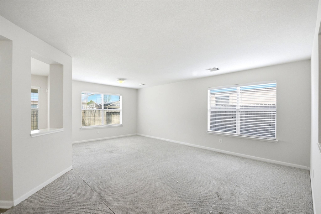 526 Remington Lodge Court - Photo 12