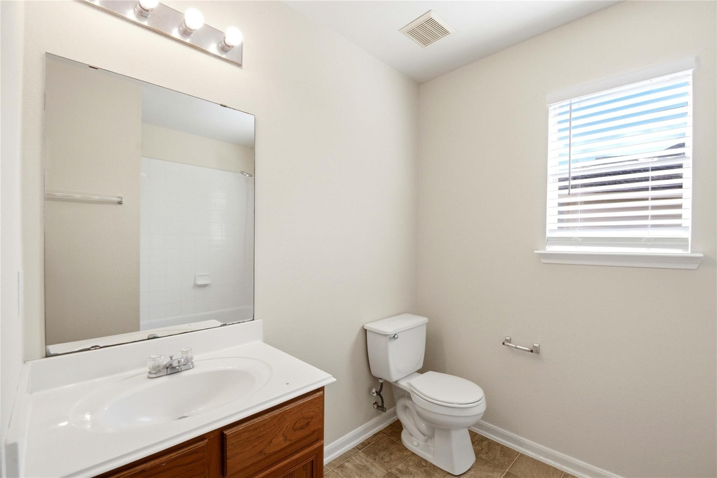526 Remington Lodge Court - Photo 41