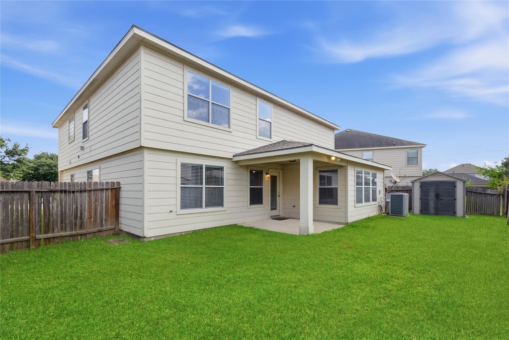 526 Remington Lodge Court - Photo 47