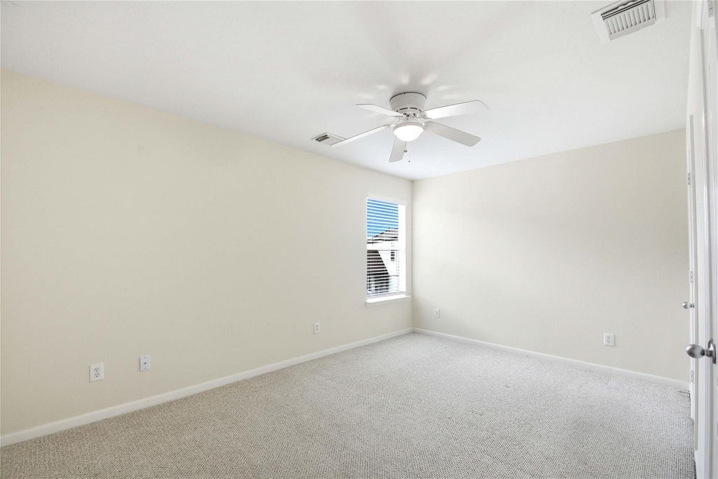 526 Remington Lodge Court - Photo 39