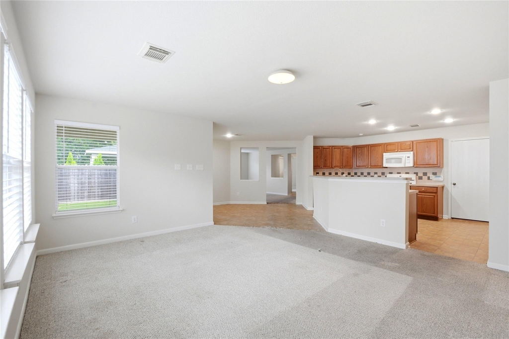526 Remington Lodge Court - Photo 23