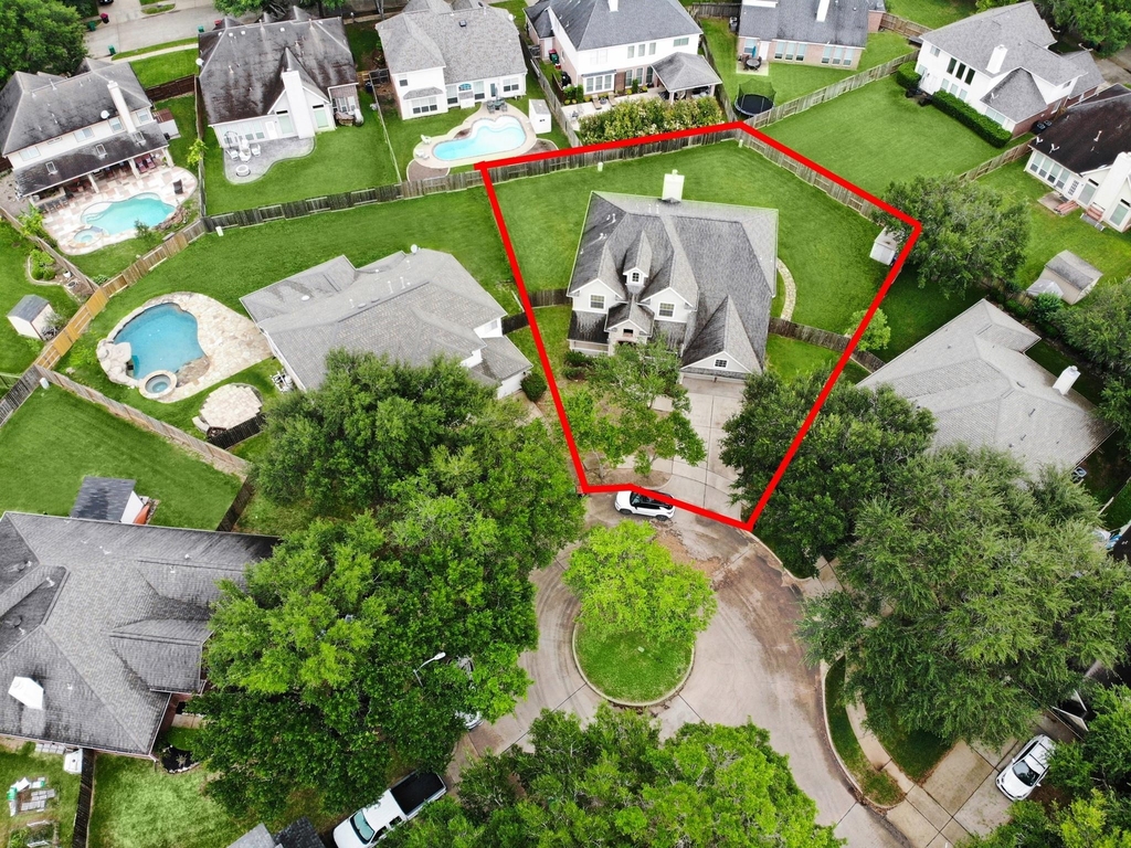 10410 Five Oaks Court - Photo 2
