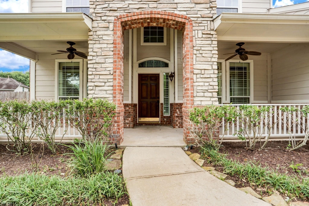 10410 Five Oaks Court - Photo 5