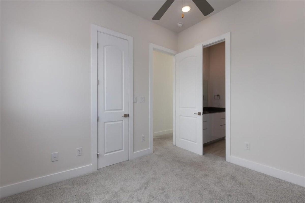 645 W 16th Street - Photo 19