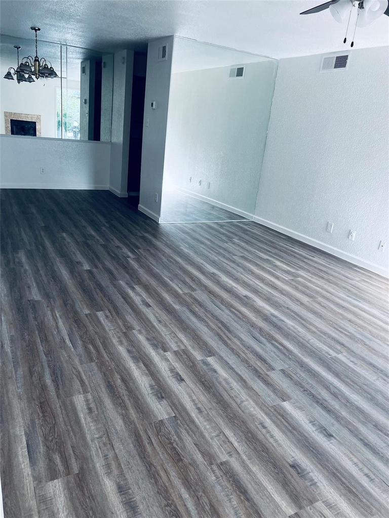 9700 Leawood Boulevard - Photo 8