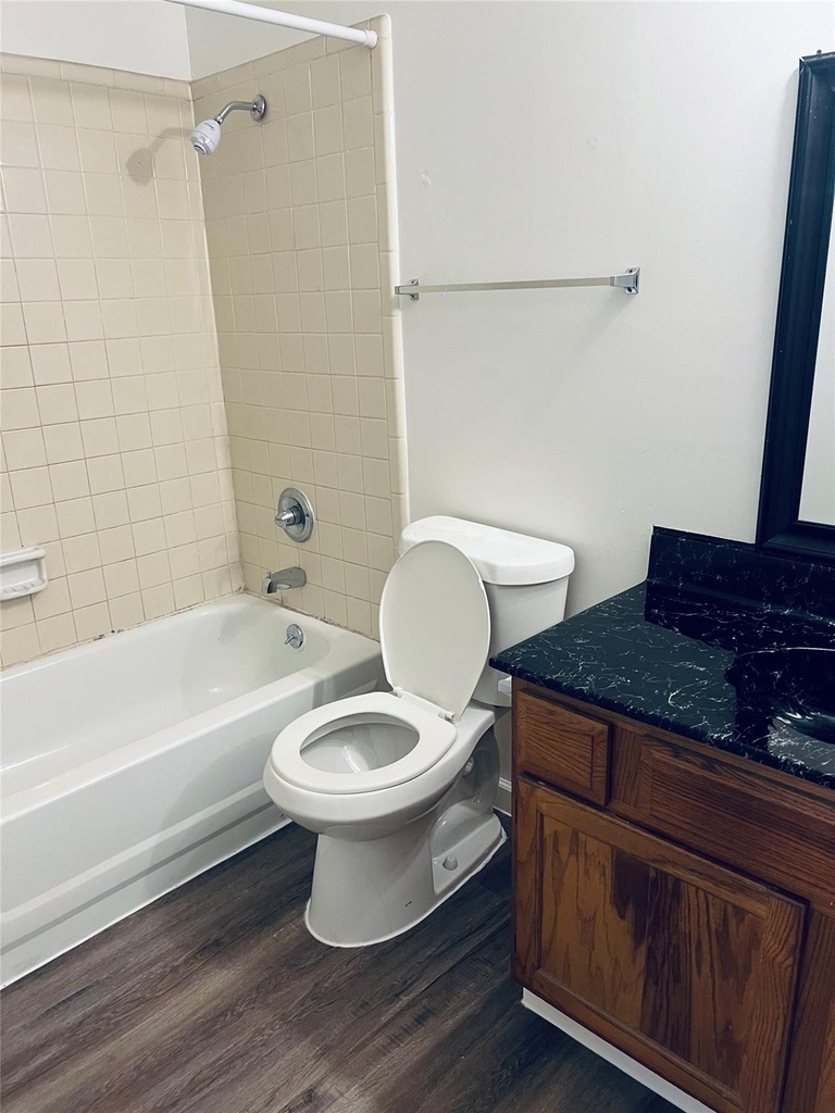 9700 Leawood Boulevard - Photo 5
