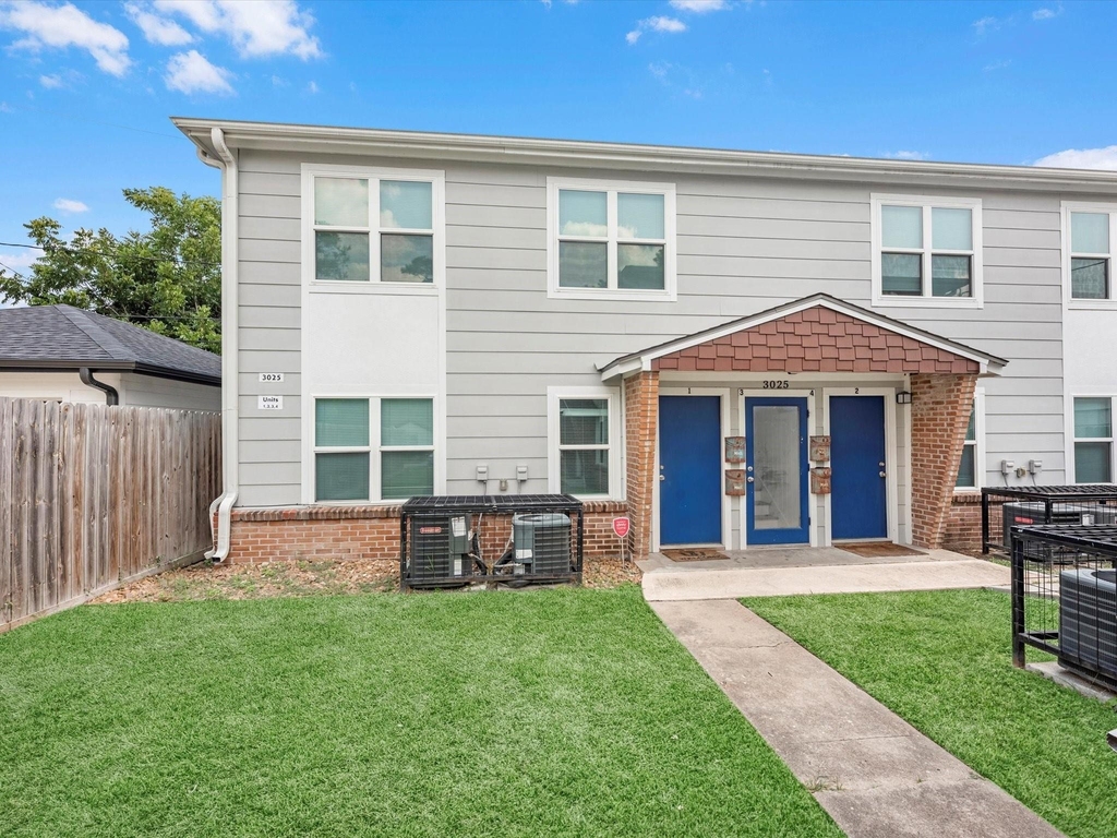 3025 Prospect Street - Photo 0