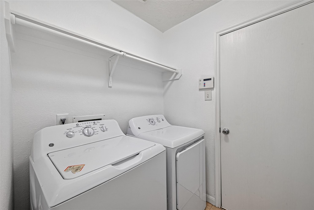 21415 Sagrantino Court - Photo 26