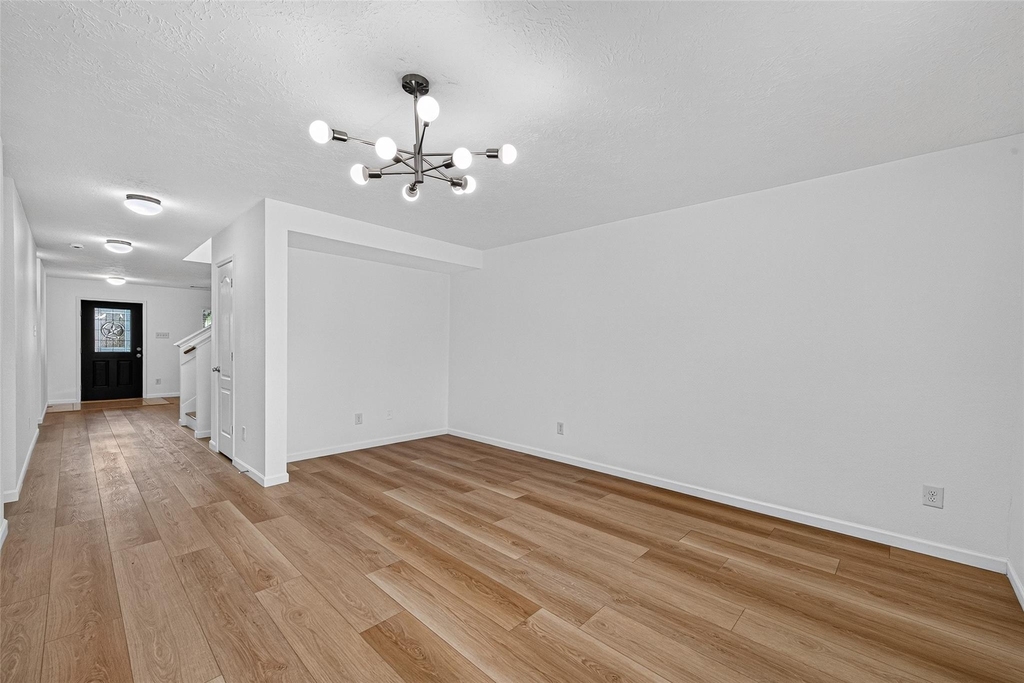 21415 Sagrantino Court - Photo 10