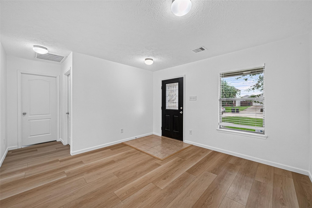 21415 Sagrantino Court - Photo 8