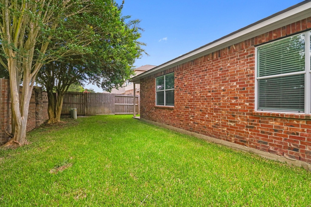 3611 Rocky Ledge Lane - Photo 28