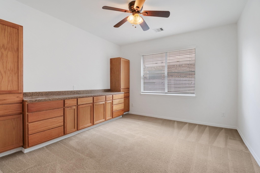 3611 Rocky Ledge Lane - Photo 20