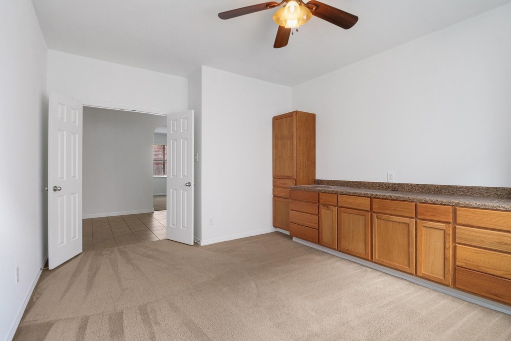 3611 Rocky Ledge Lane - Photo 21