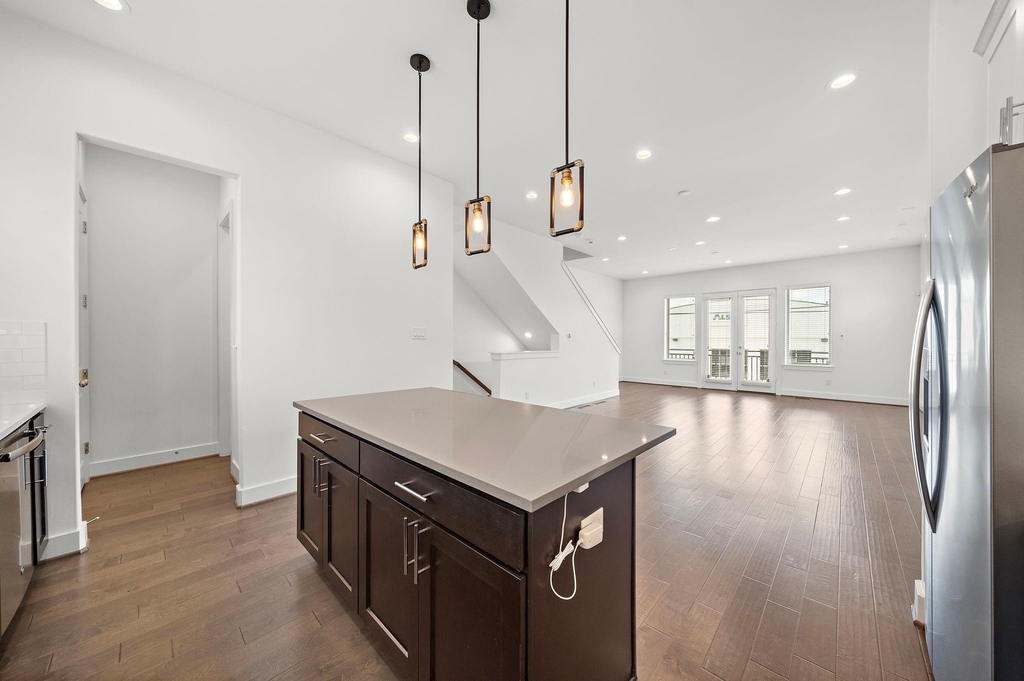 2603 Hutchins - Photo 20